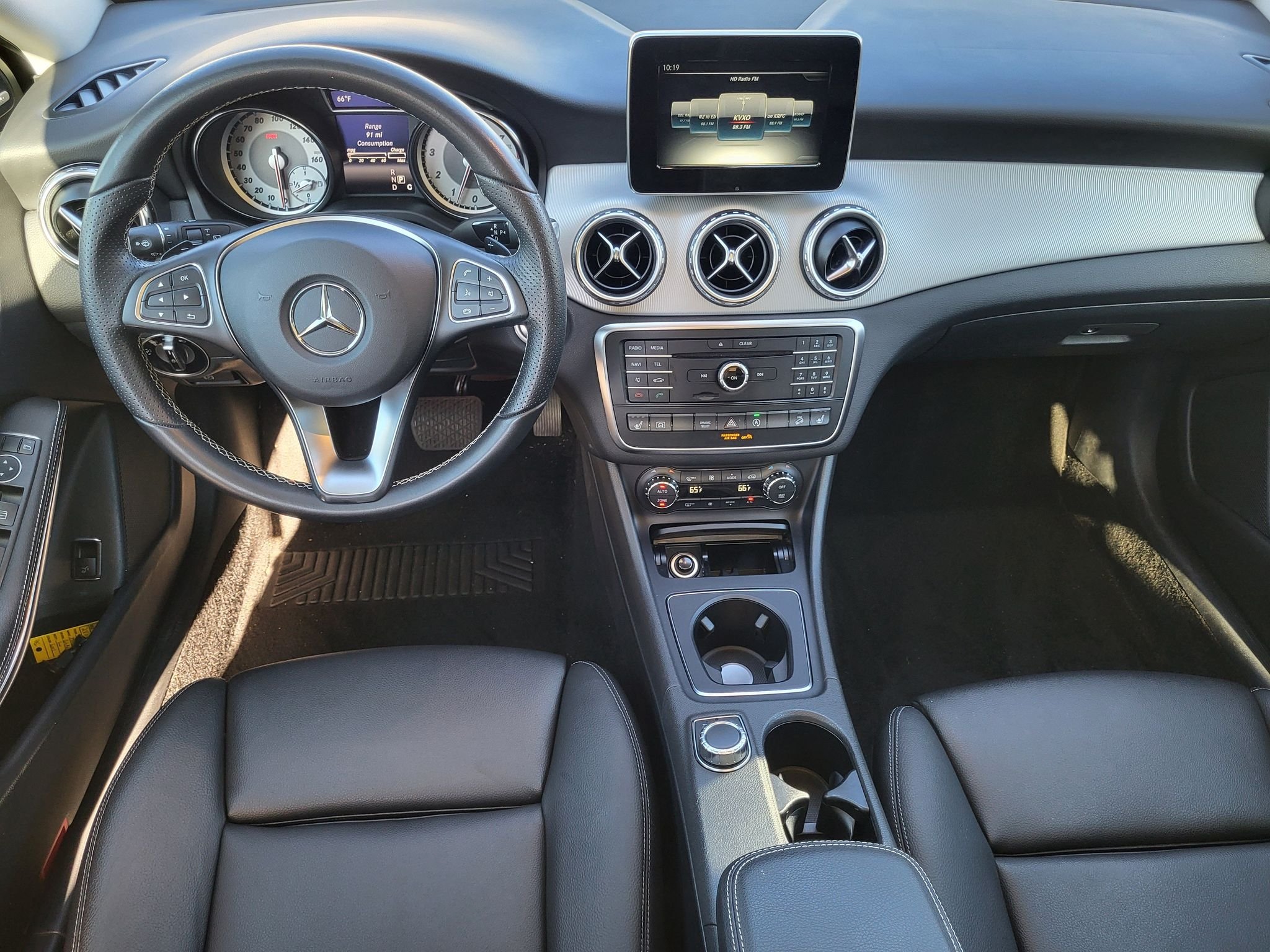 Used 2016 Mountain Gray Metallic Mercedes-Benz 250 4MATIC® image 34