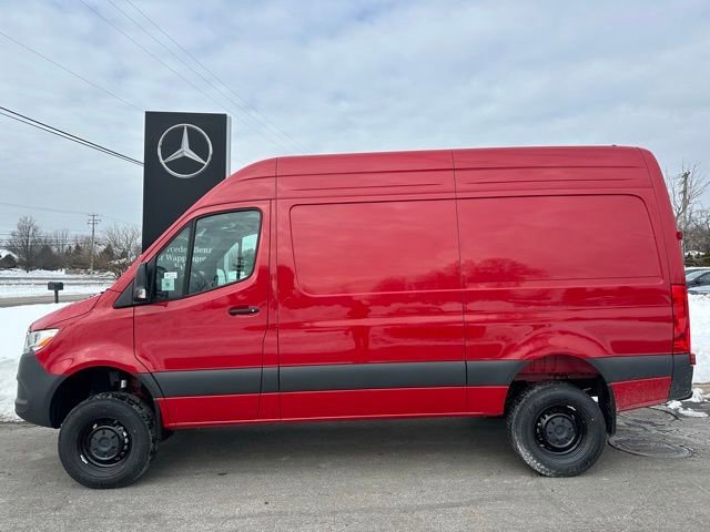 New 2026 Jupiter Red Mercedes-Benz Cargo 144 WB image 33