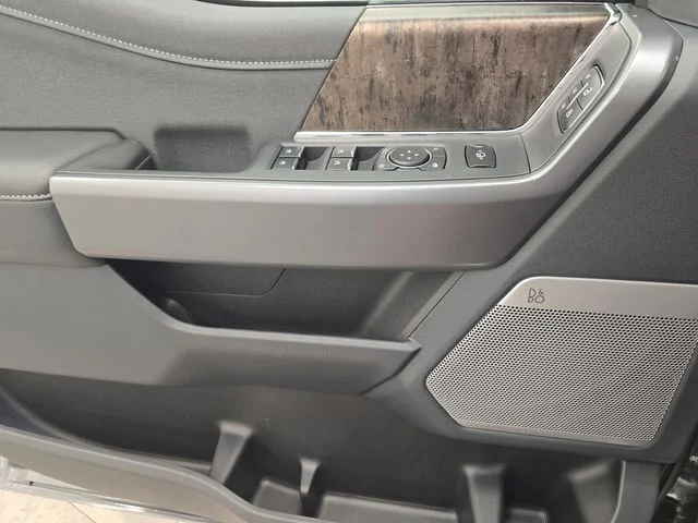 New 2026 Carbonized Gray Metallic Ford F-350® Lariat® image 42