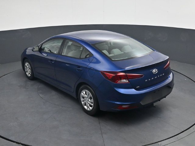 Used 2020 Blue Hyundai SE image 27