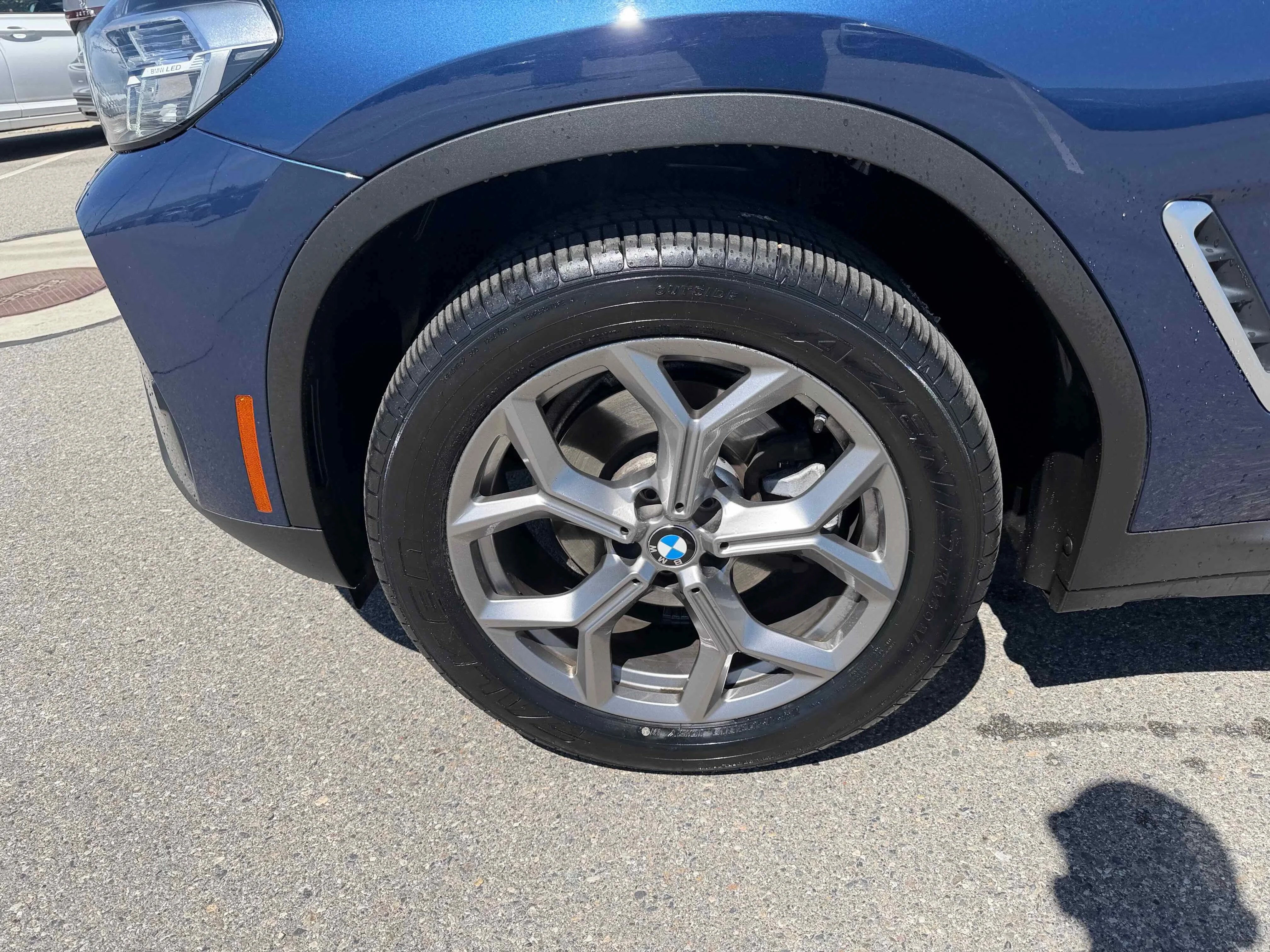 Used 2023 Phytonic Blue Metallic BMW xDrive30i image 13