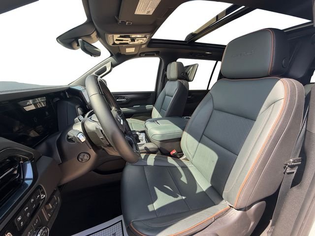 Used 2026 White GMC AT4 image 10