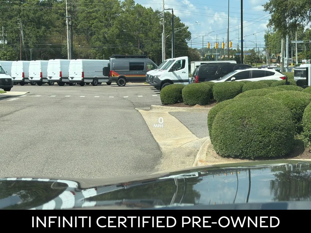 Certified Used 2026 Black Obsidian INFINITI LUXE image 19