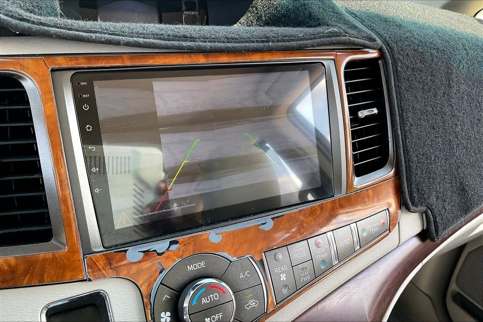 Used 2013 Predawn Gray Mica Toyota LE image 27