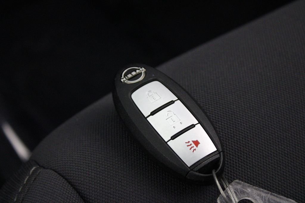 Used 2023 White Nissan SV image 27