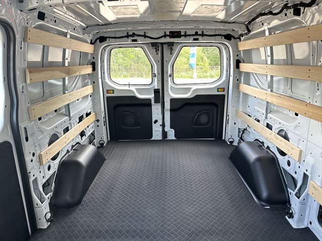 Used 2025 White Ford Base image 25