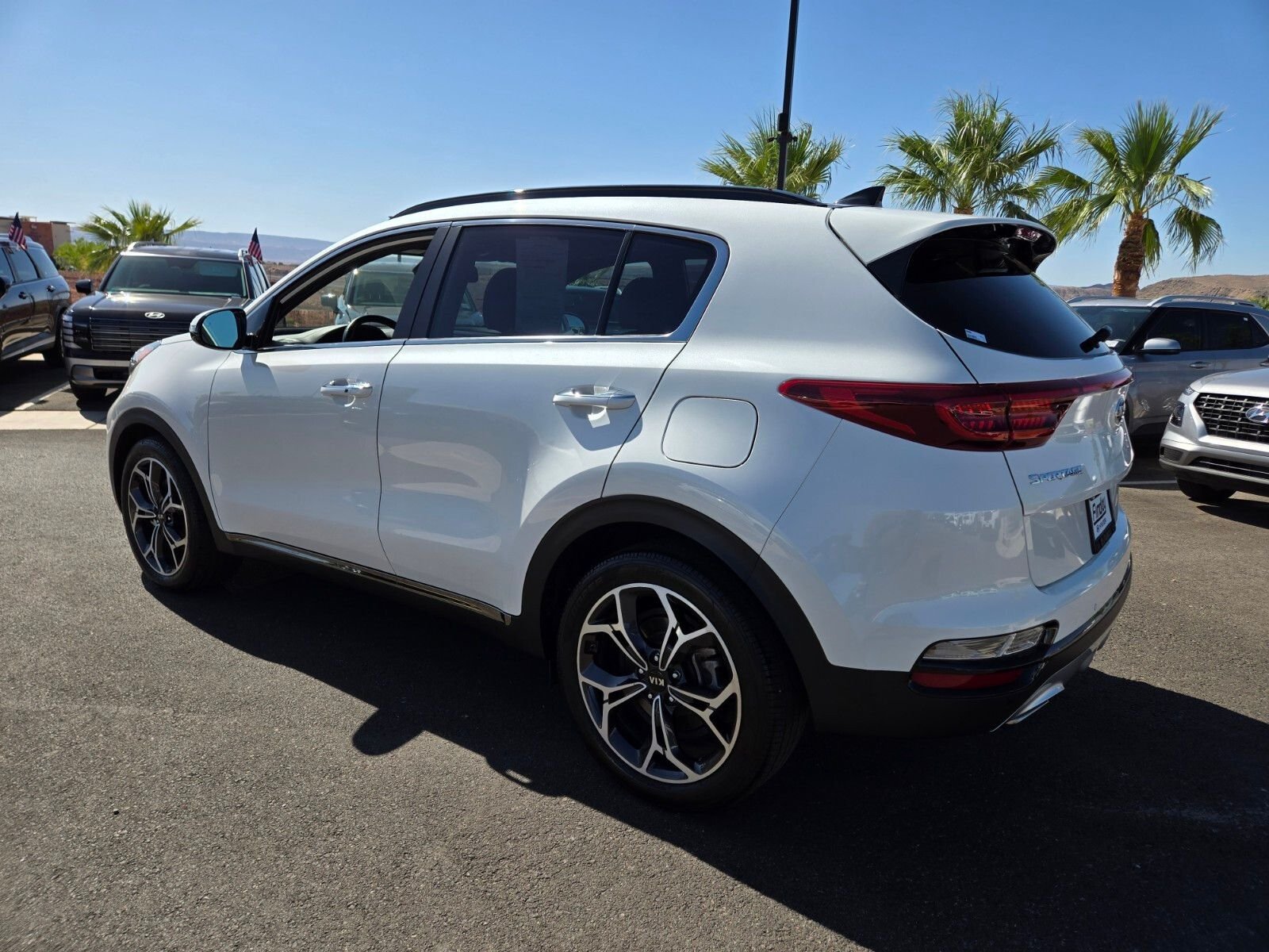 Used 2022 White Kia SX image 6