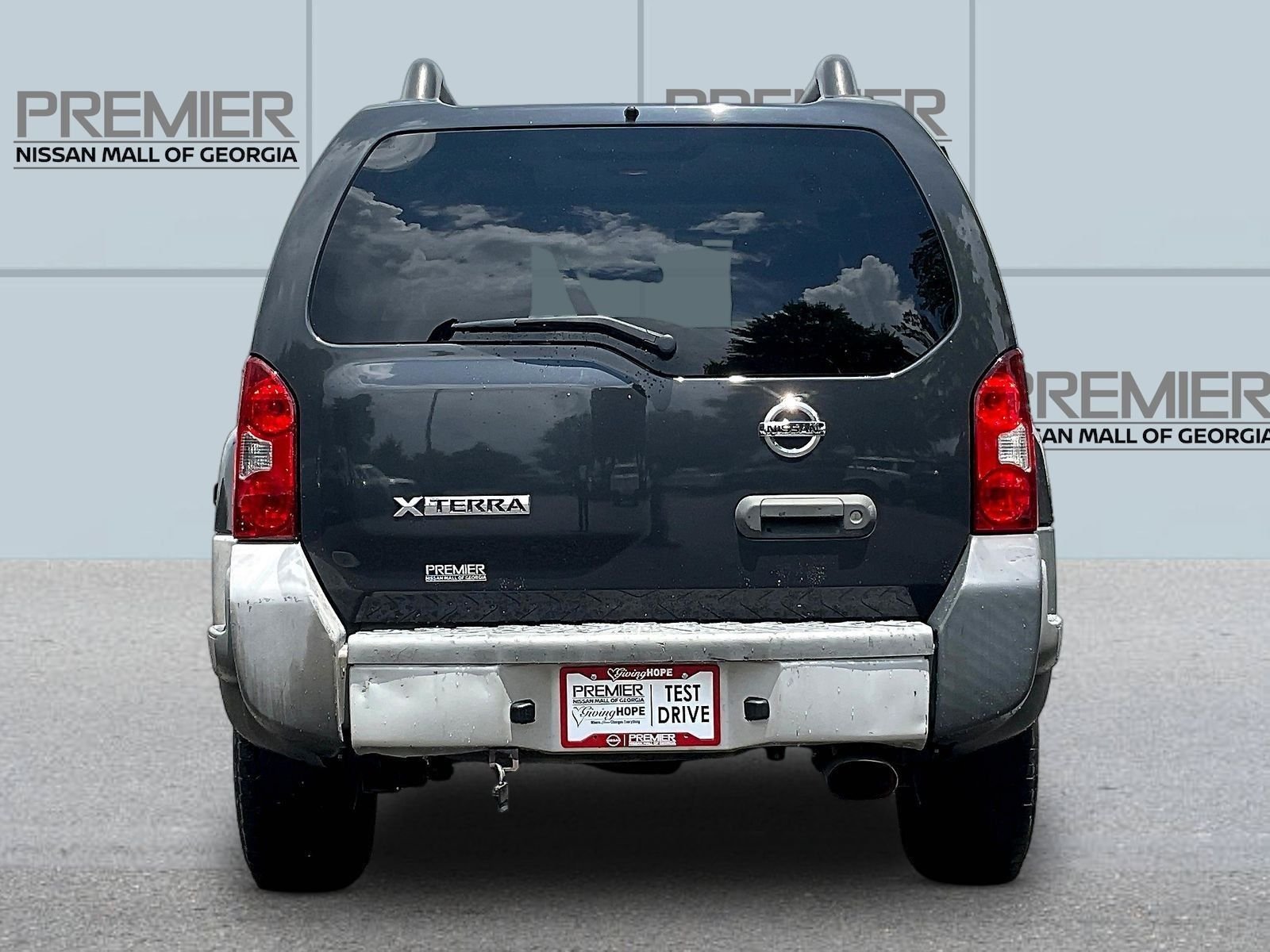 Used 2013 Black Nissan S image 6