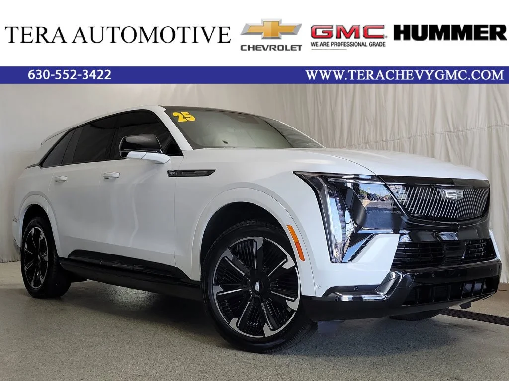 2025 Cadillac Escalade IQ Sport 2