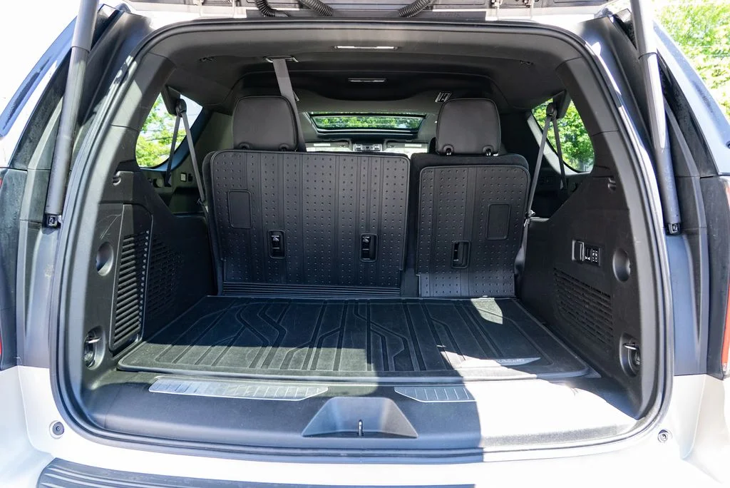 Used 2022 Beige Chevrolet Premier image 8