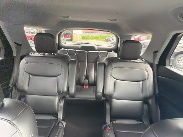 Used 2023 Black Ford XLT image 32