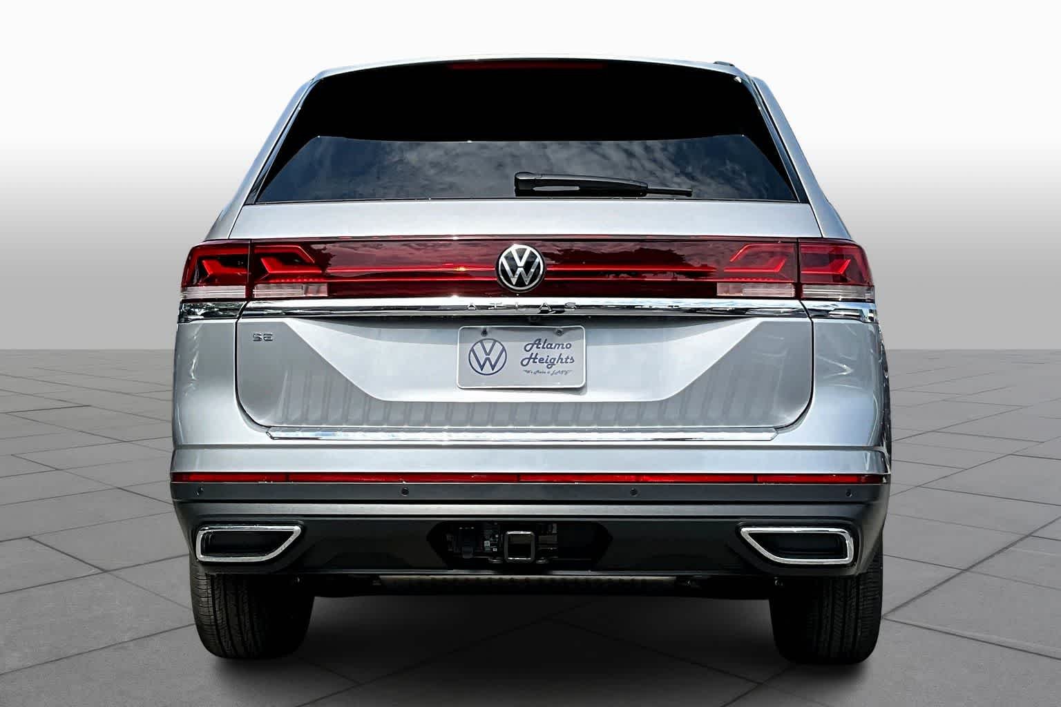 New 2026 Silver Mist Metallic Volkswagen 2.0T SE W/TECHNOLOGY image 4