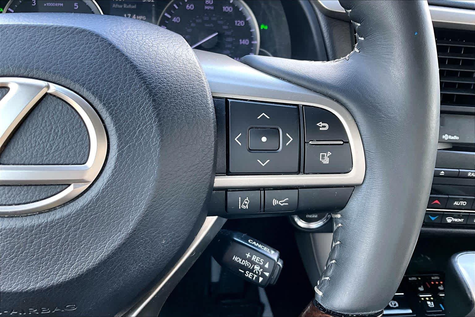 Used 2019 Eminent White Pearl Lexus  image 23