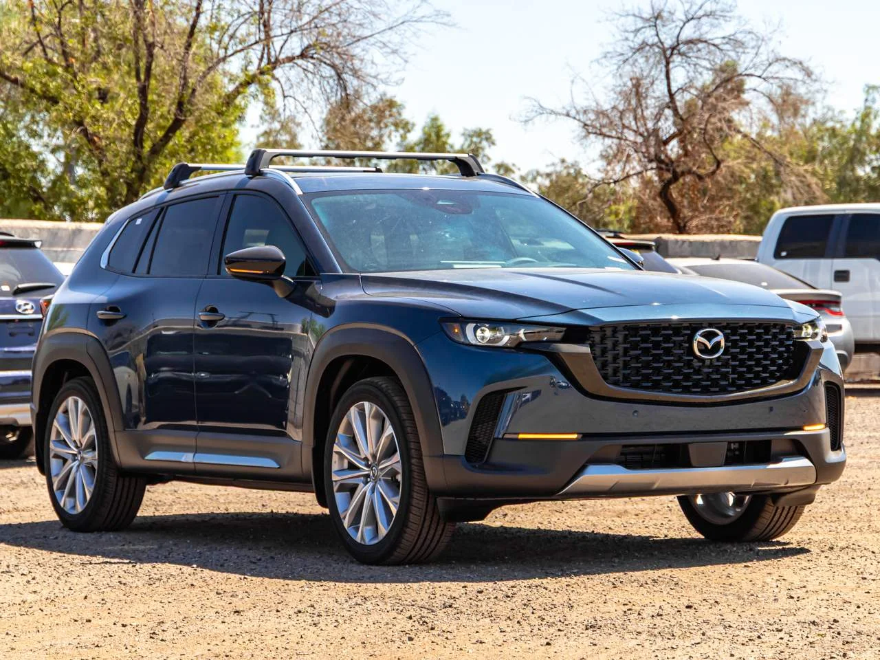 2026 Mazda CX-50 Premium Plus - Photo 2