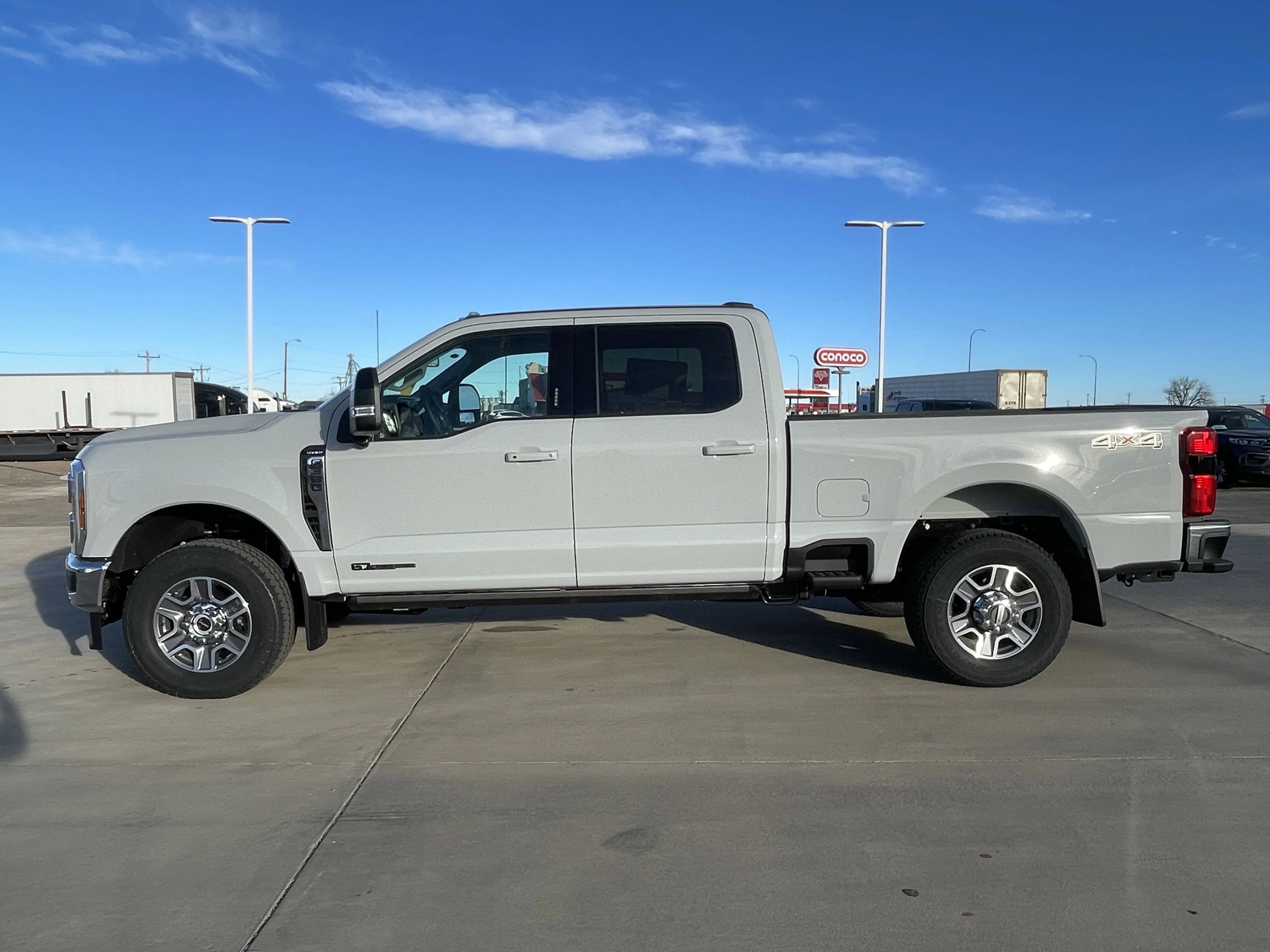 New 2026 Avalanche Ford LARIAT image 9