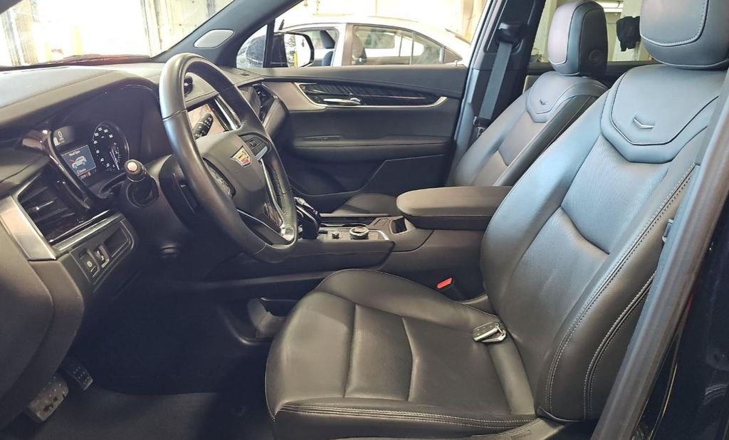 Used 2024 Black Cadillac Premium Luxury image 5