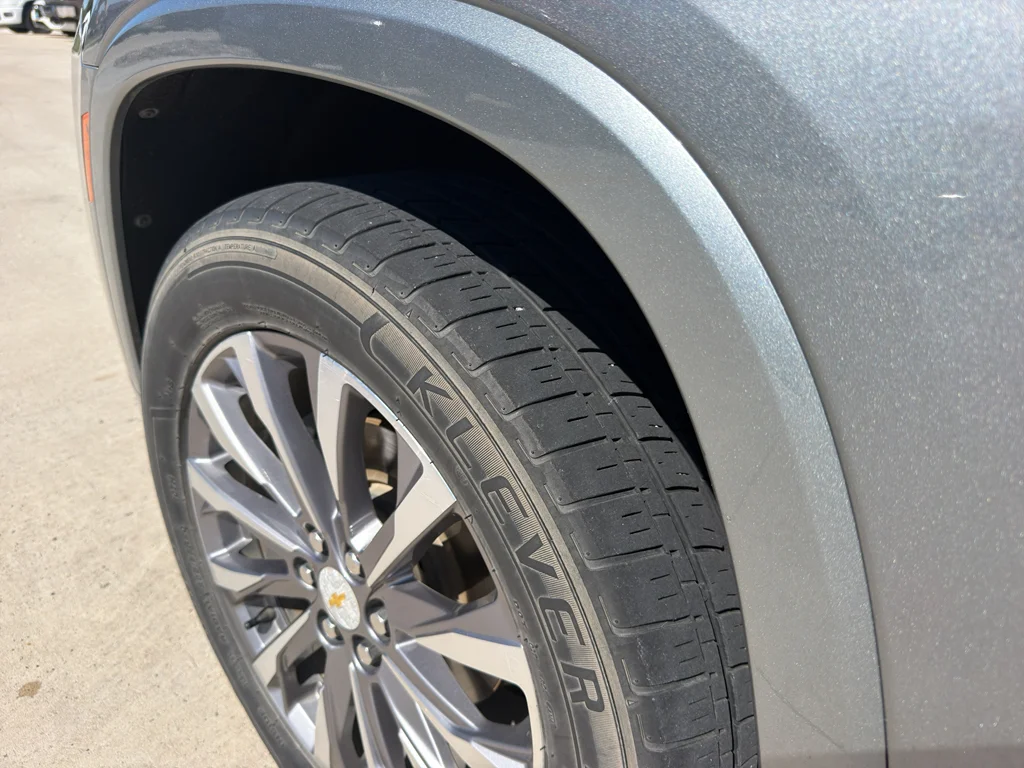 Used 2023 Sterling Gray Metallic Chevrolet Premier image 9