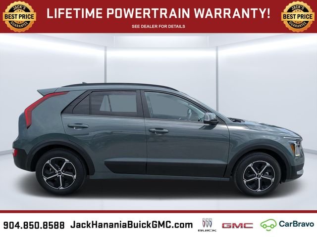 Used 2024 Green Kia EX image 2