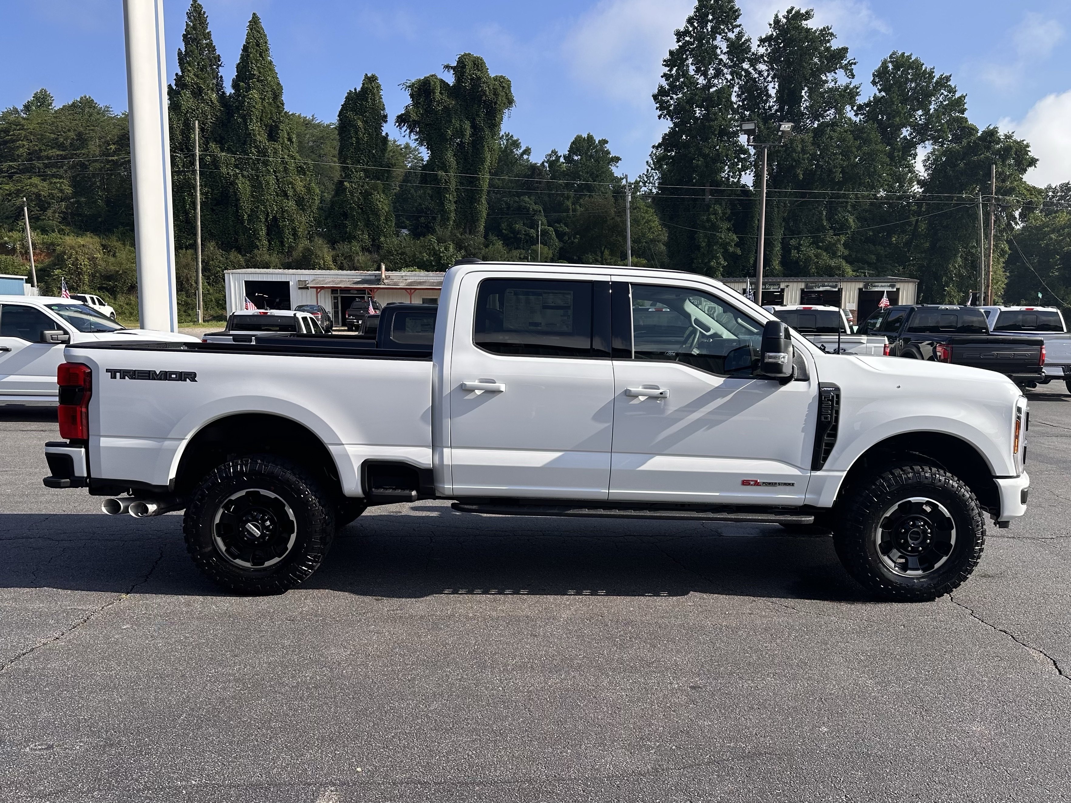 New 2026 Oxford White Ford F-250® Lariat® image 5