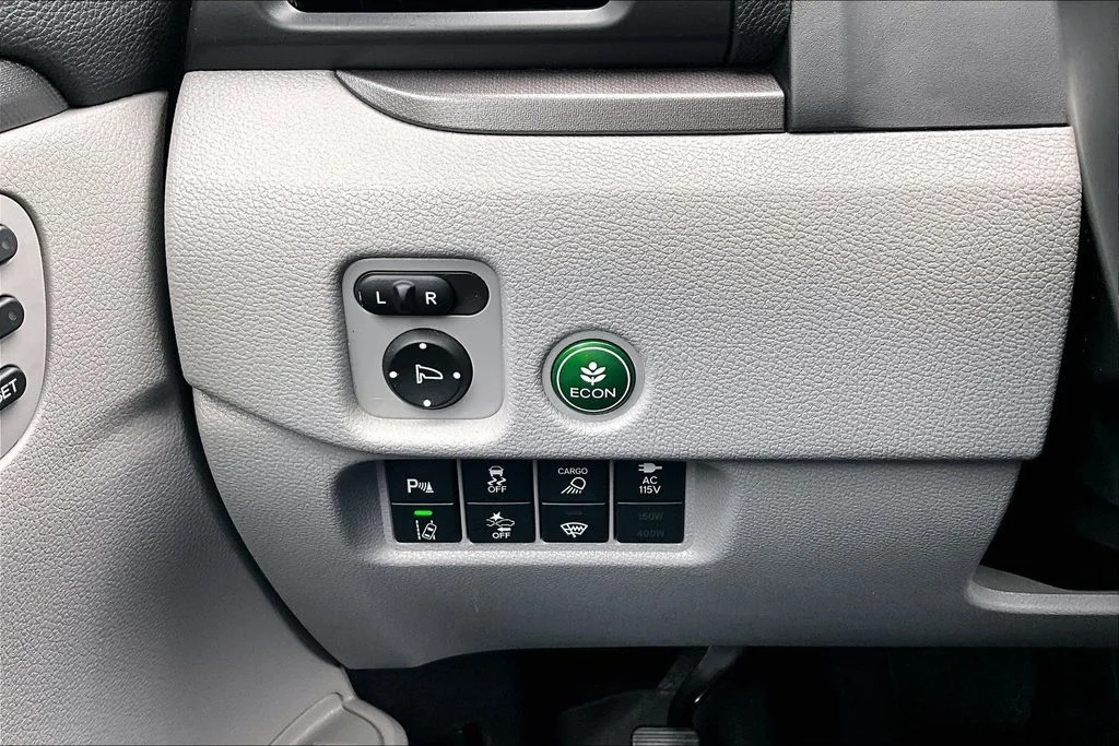 Certified Used 2022  Honda RTL-E image 15