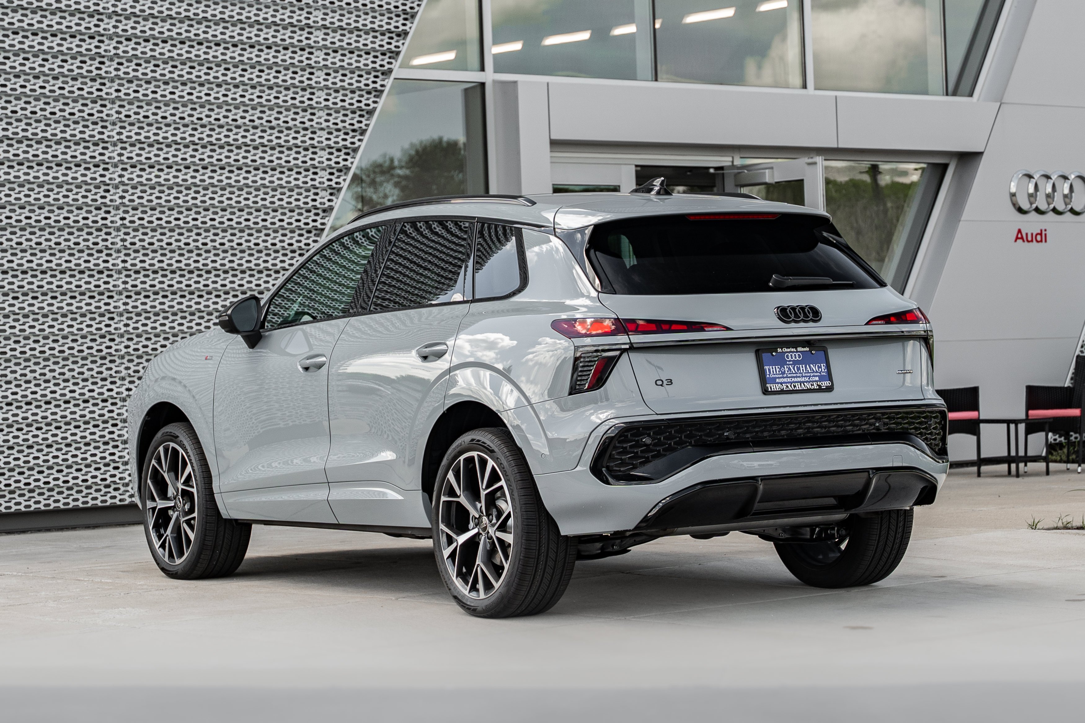 New 2026 Arrow Audi S line image 5
