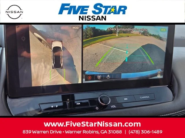 Used 2024 Blue Nissan SL image 23