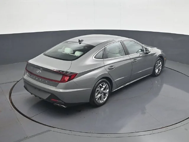 Certified Used 2023 Gray Hyundai SEL image 17