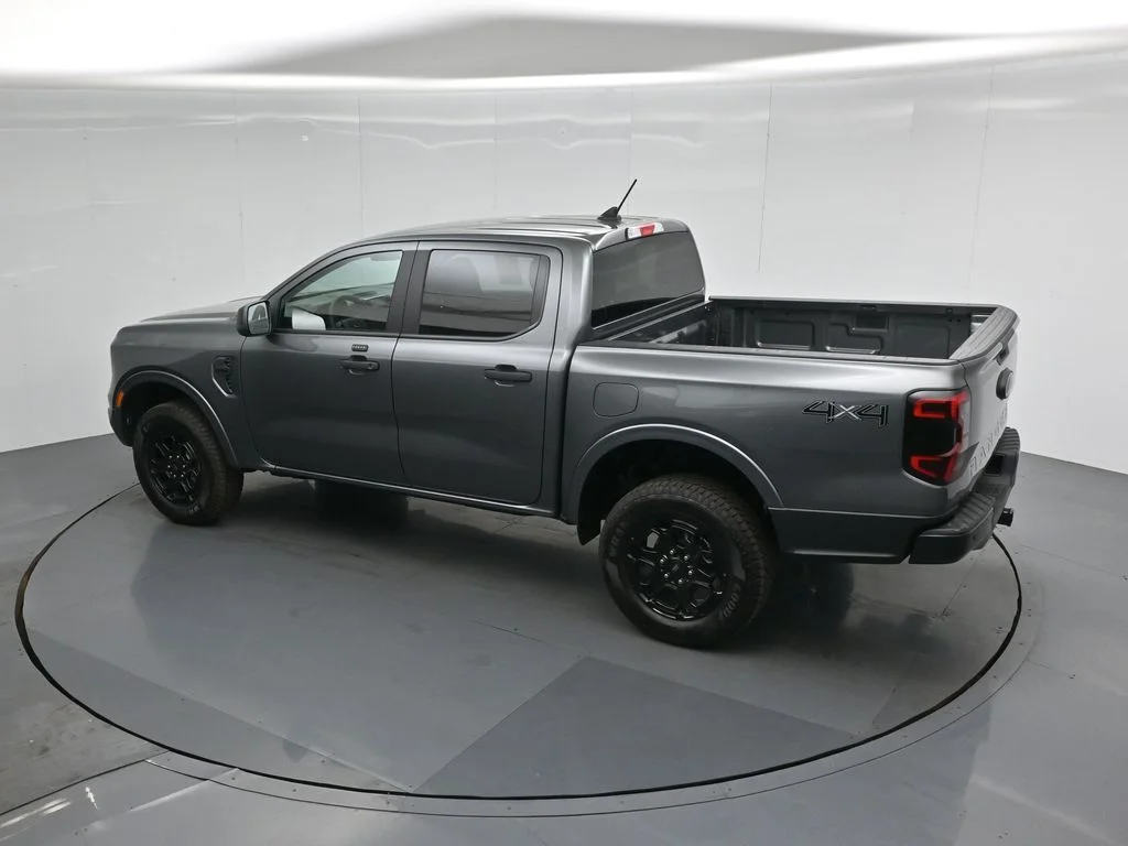 New 2026 Marsh Gray Ford XLT image 37