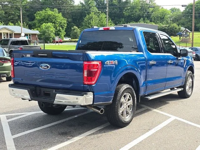 Used 2023 Blue Ford XLT image 5