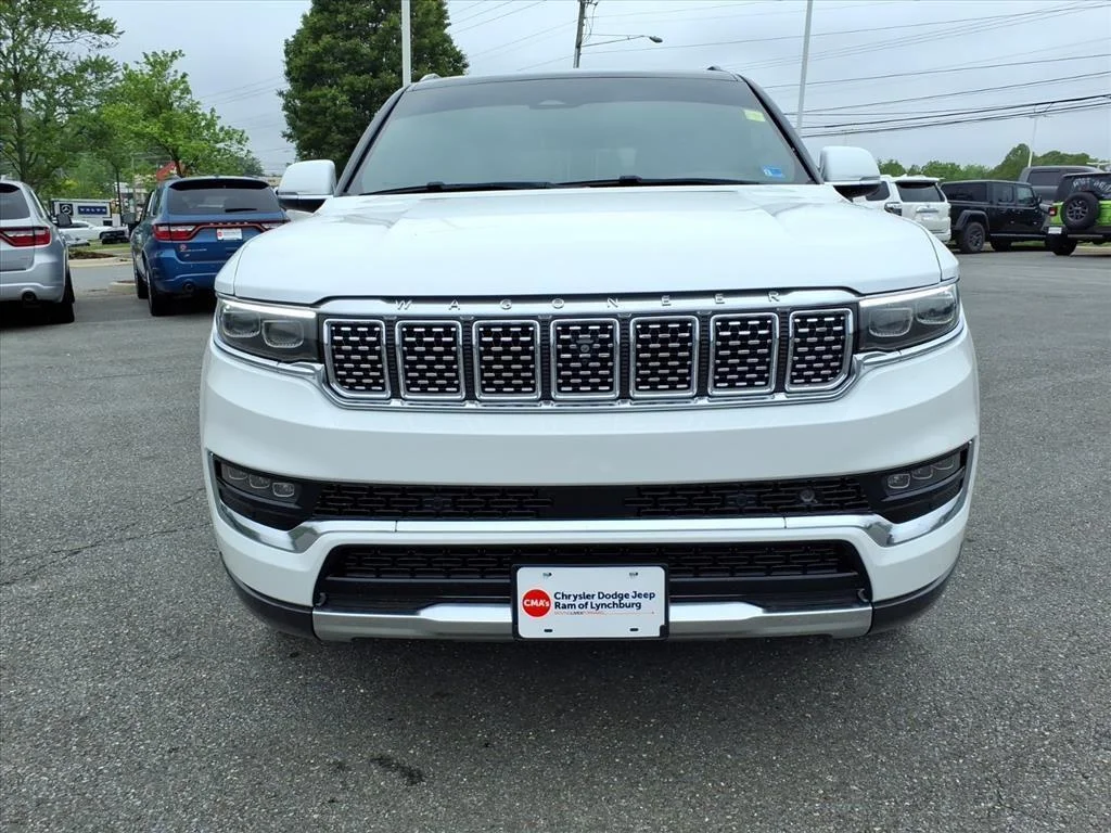 2022 Jeep Grand Wagoneer Series II - Photo 9