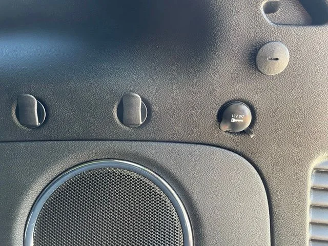 Used 2022 Sting-Gray Clearcoat Jeep Laredo X image 45