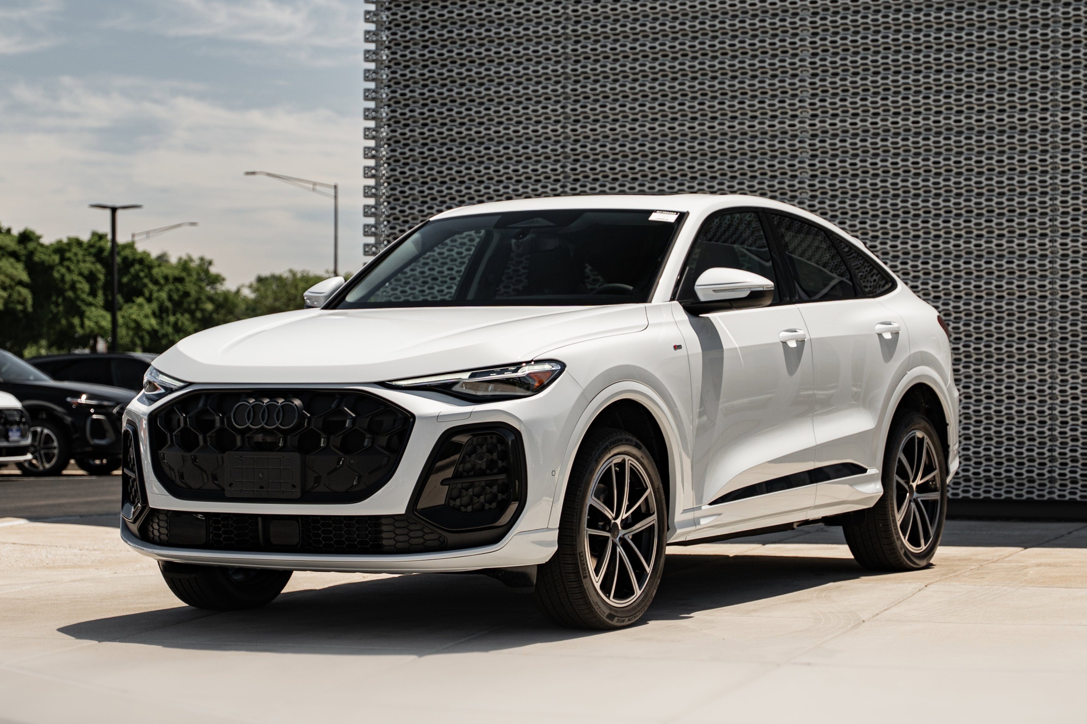 New 2026 Glacier Audi Premium Plus image 7