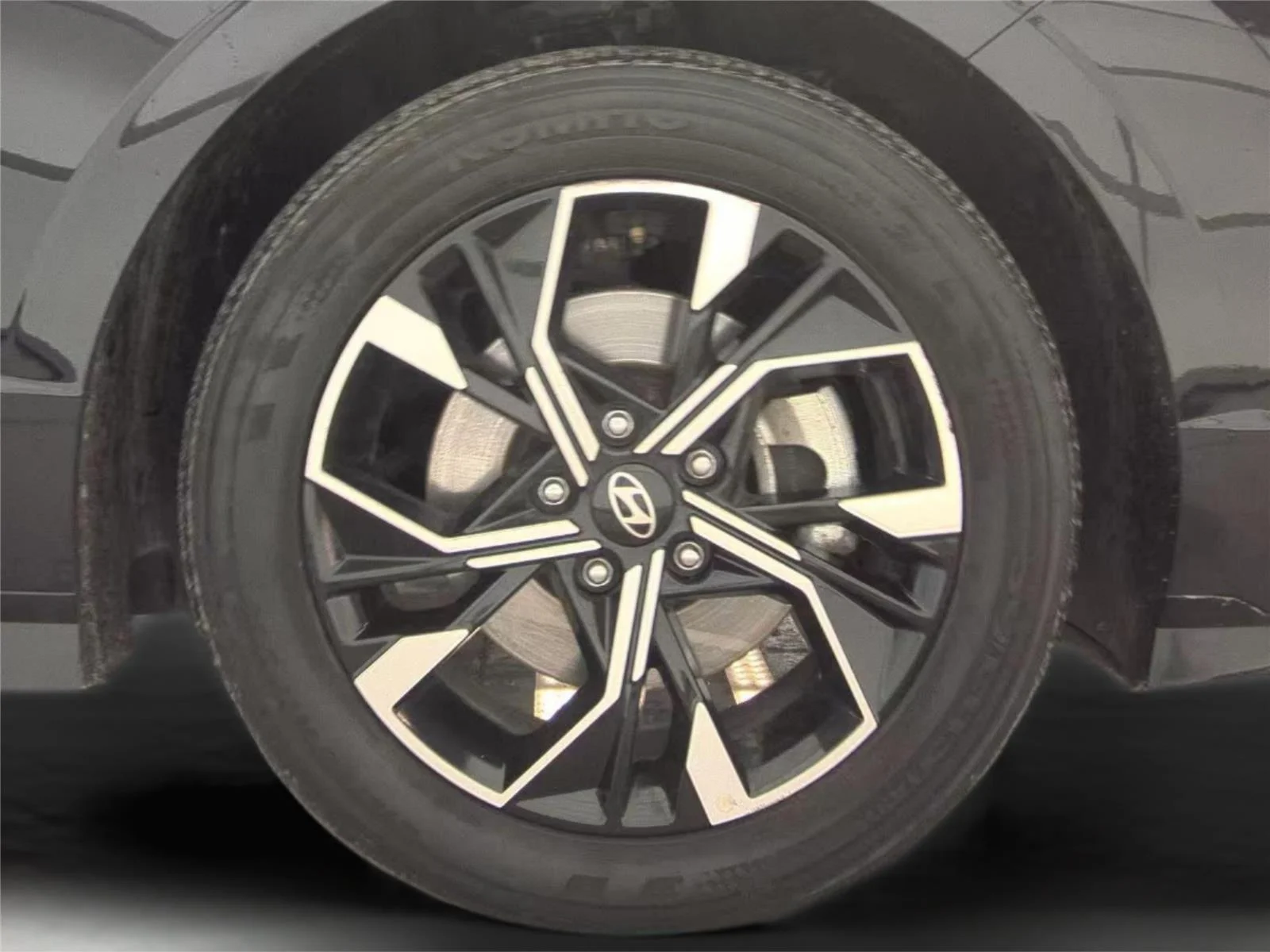 2025 Hyundai Sonata SEL - Photo 10
