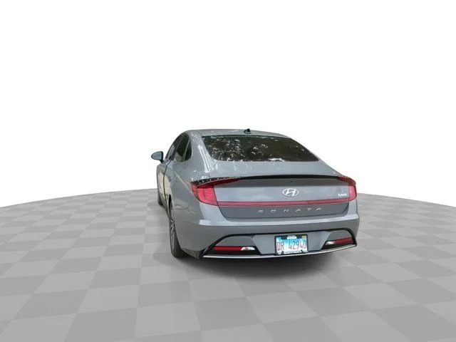 Used 2023 Gray Hyundai SEL image 7
