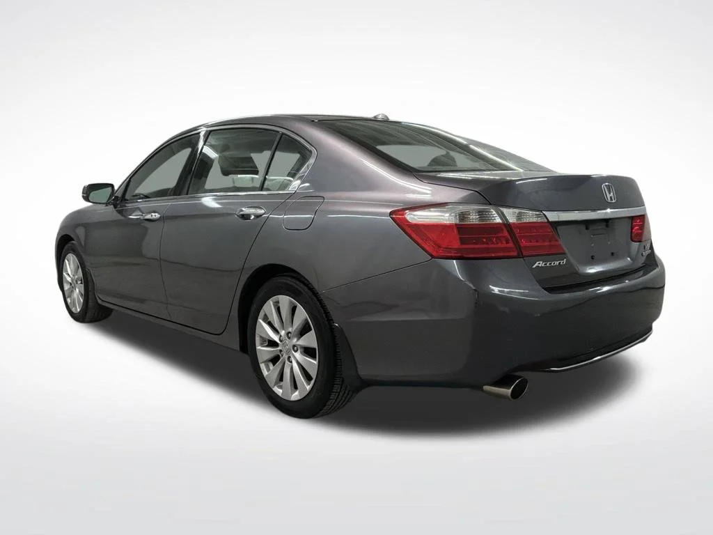 Used 2015 Honda Accord Touring with VIN 1HGCR3F92FA003769 for sale in Morton Grove, IL
