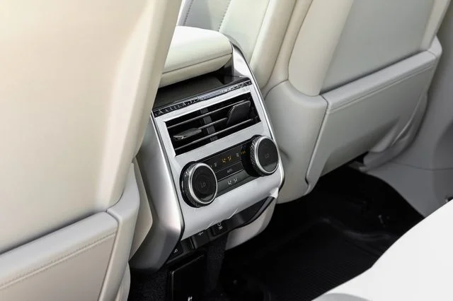 New 2026 Black Land Rover SE image 46