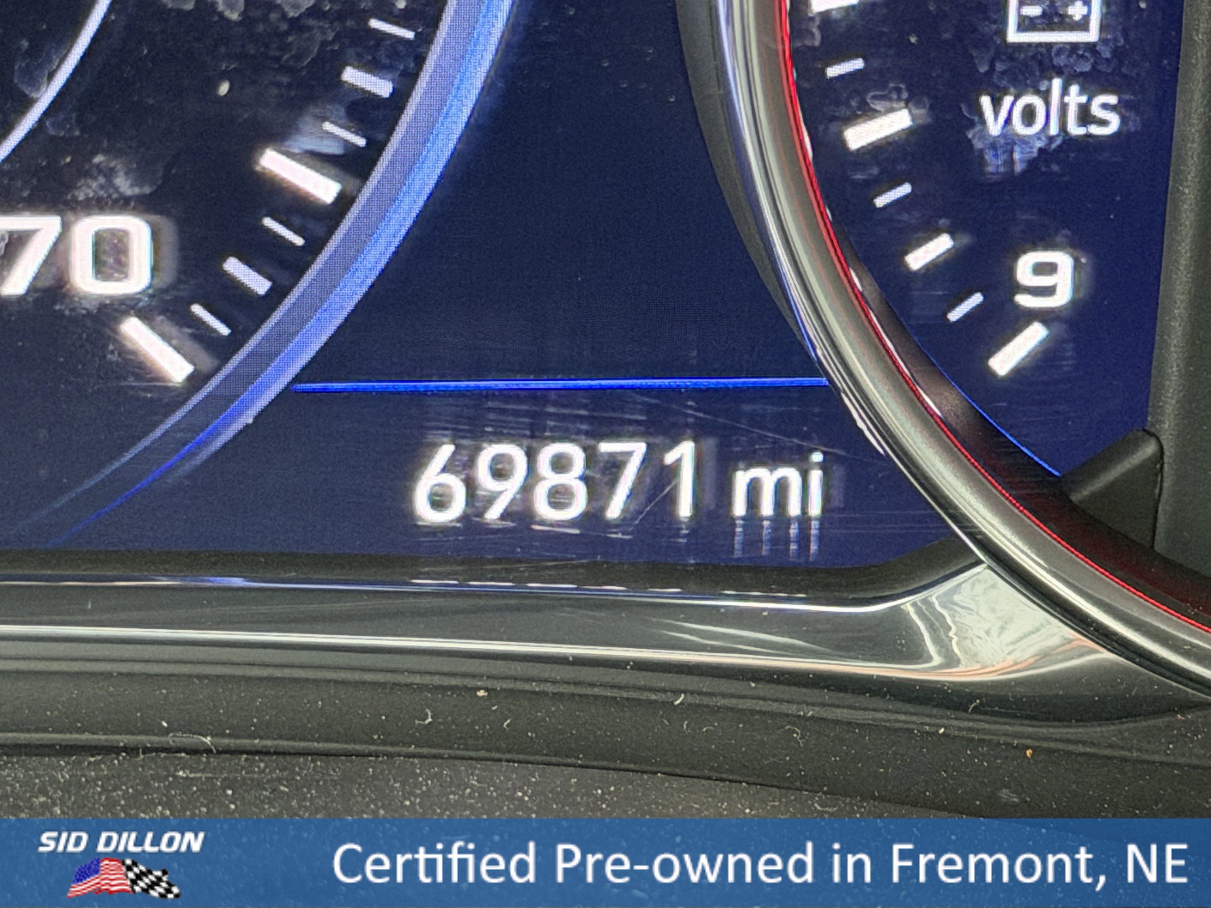 Used 2023 Mosaic Black Metallic Chevrolet Premier image 18