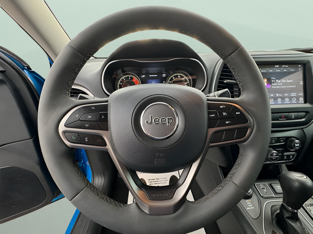 Certified Used 2022 Blue Jeep Latitude Lux image 10