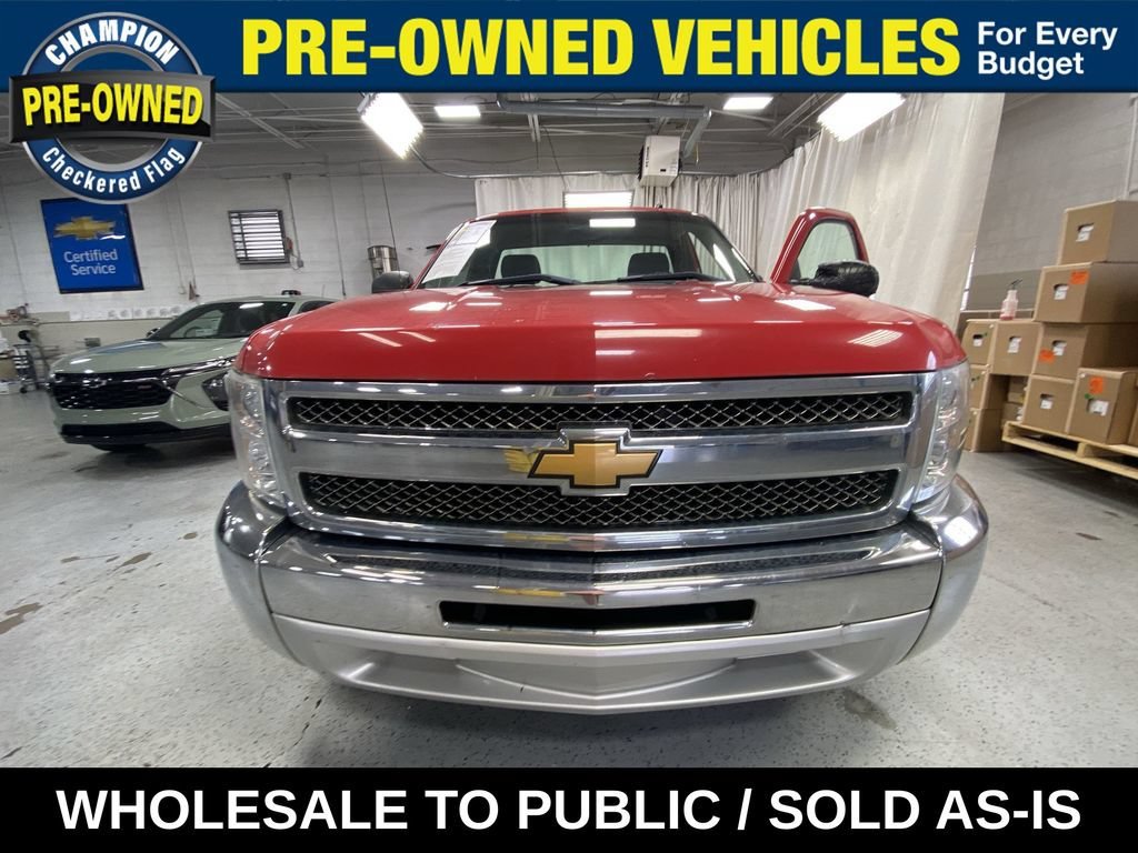 Used 2012 VICTORY RED Chevrolet Work Truck image 32