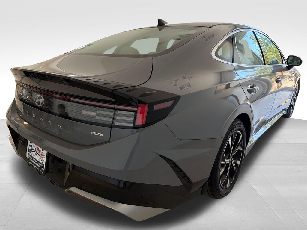 Used 2025 Blue Hyundai SEL image 7