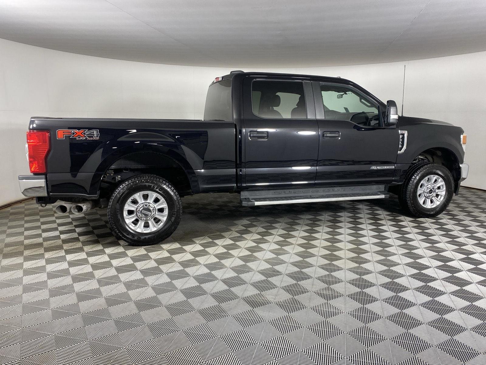 Used 2022 Agate Black Ford XL image 11