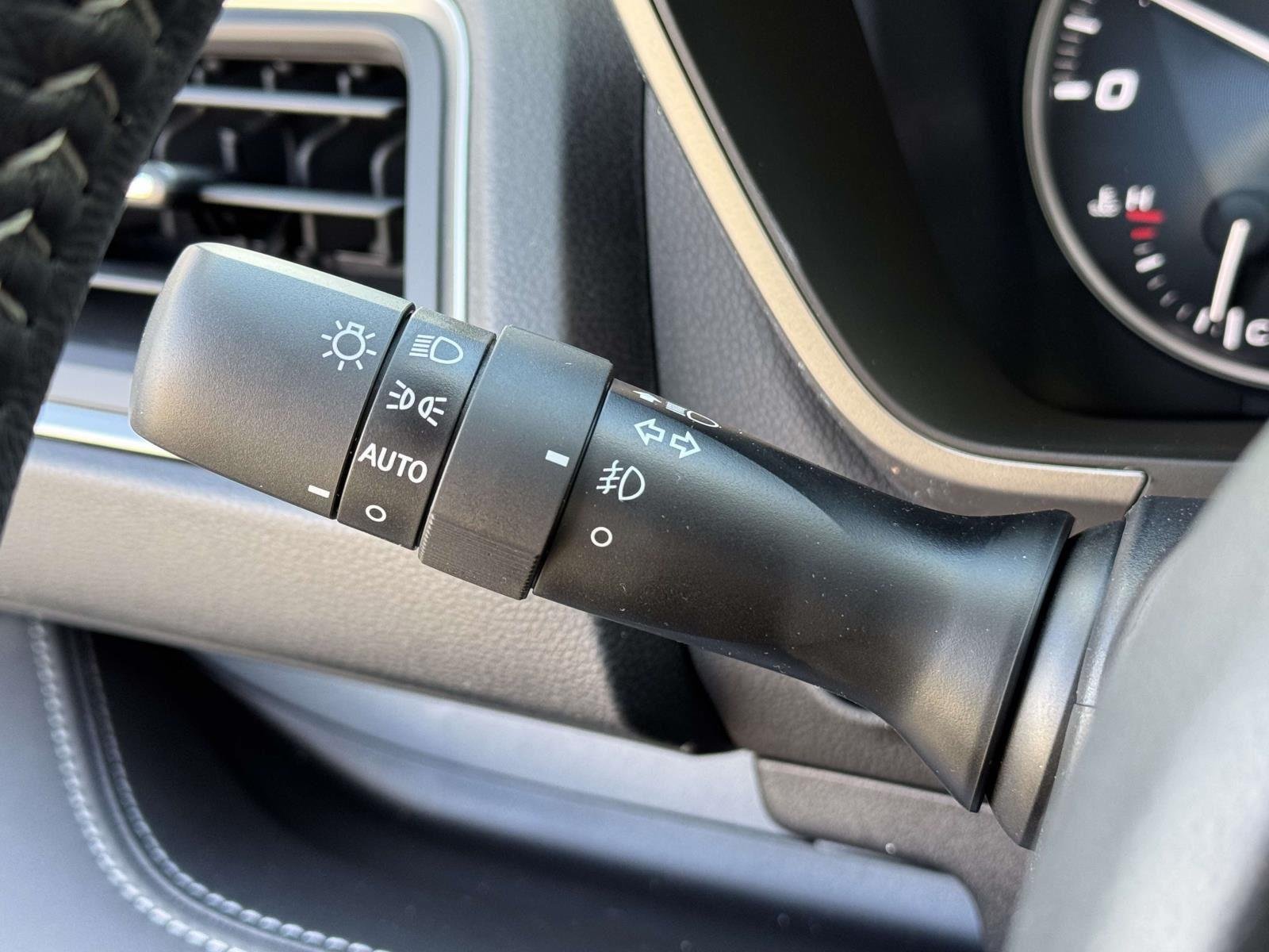 2026 Subaru Ascent Limited - Photo 16