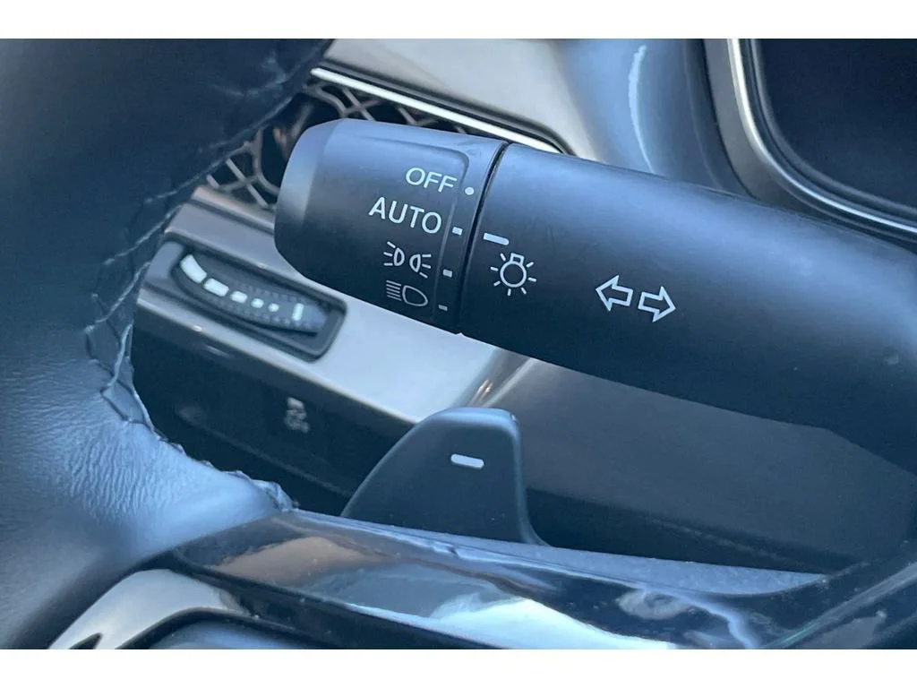 Used 2025 Liquid Carbon Metallic Acura INTEGRA image 83