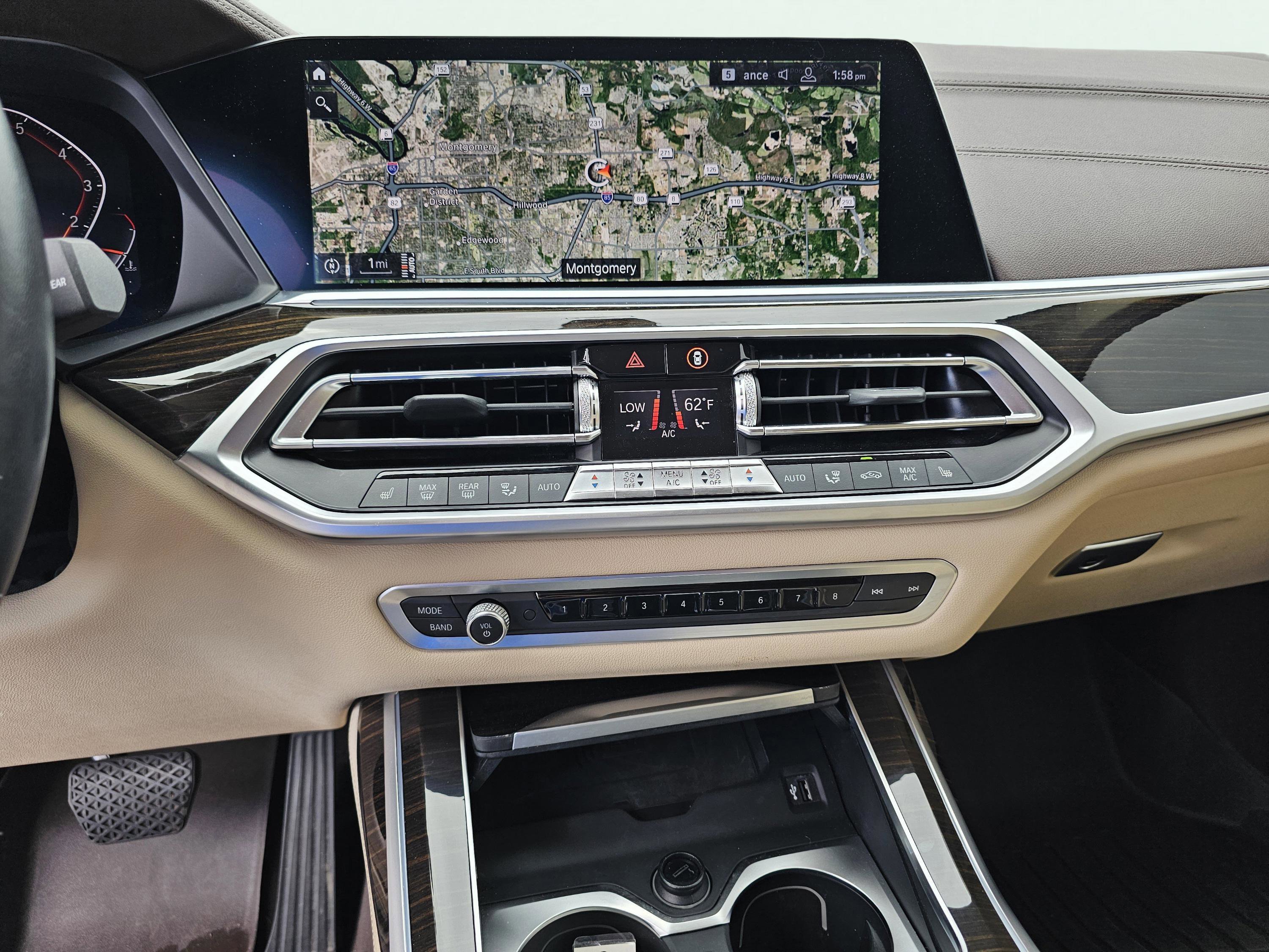 Used 2019 Alpine White BMW xDrive40i image 25