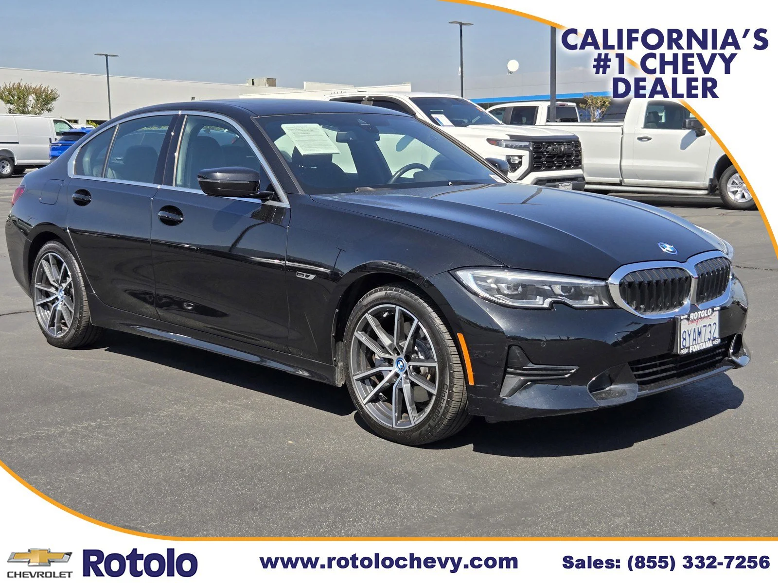 2022 BMW 3 Series 330e Sedan's photo