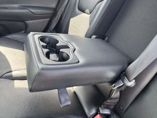 Used 2023 White Jeep Limited image 18