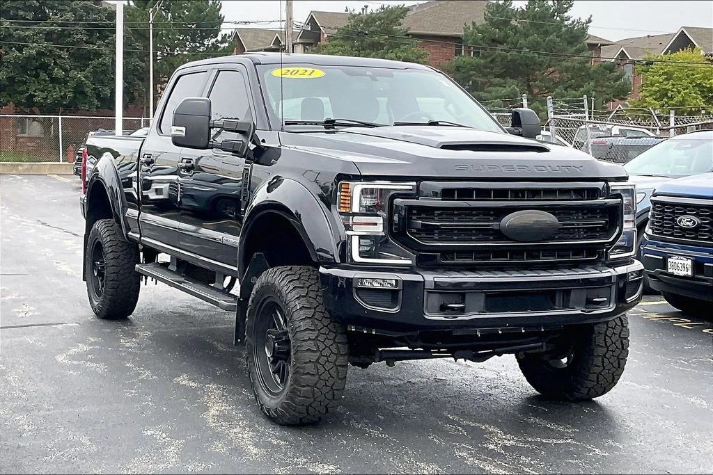 Used 2021 Black Ford Lariat image 34