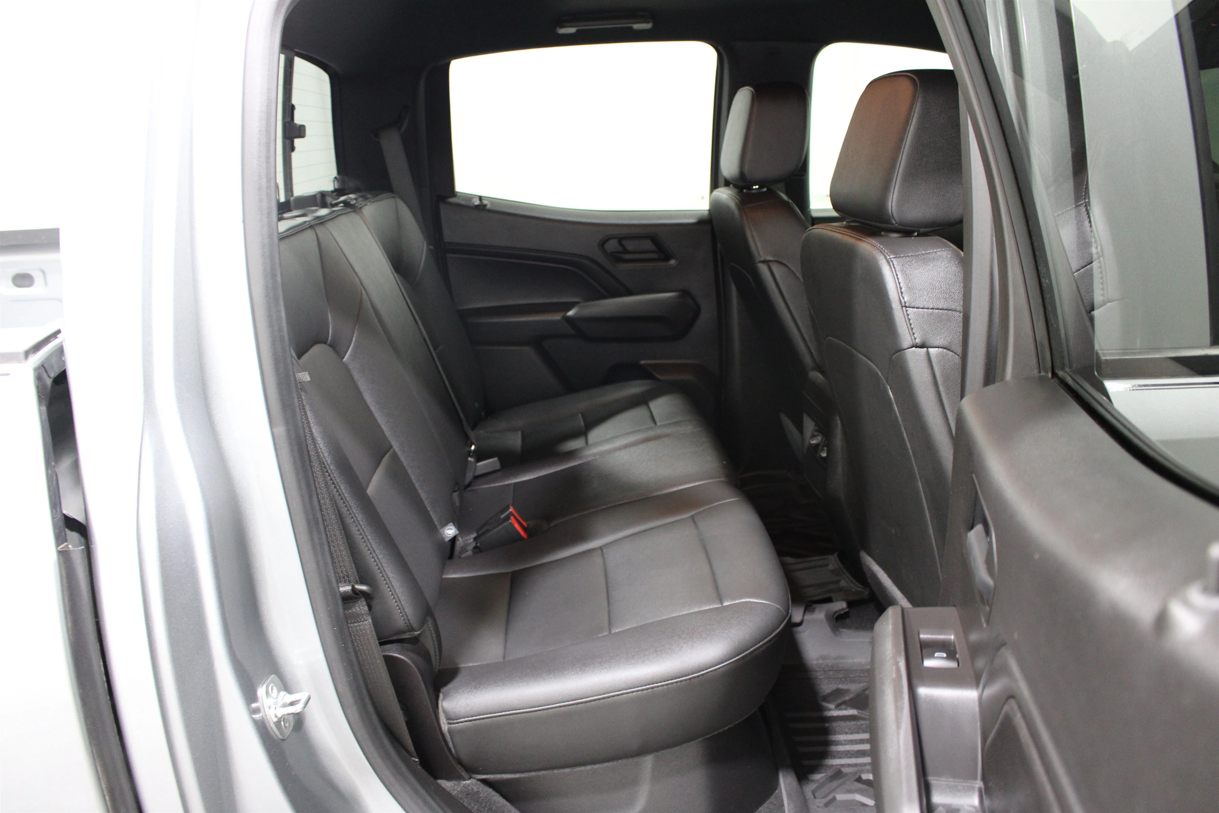 2025 Chevrolet Colorado Trail Boss - Photo 24