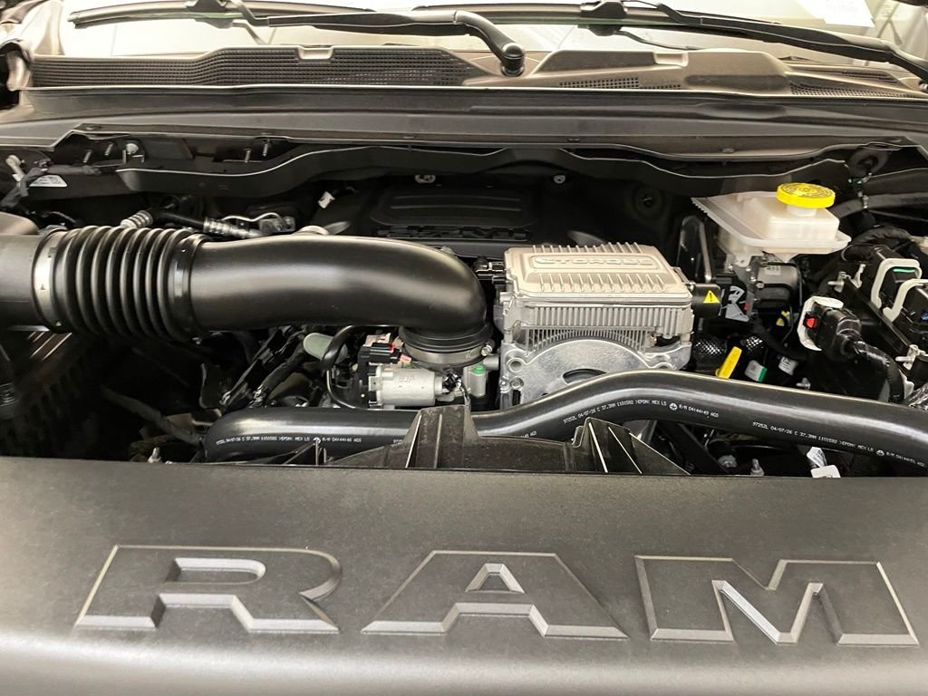 New 2026 Granite Crystal Metallic Clear-Coat Exterior Paint RAM Express image 18