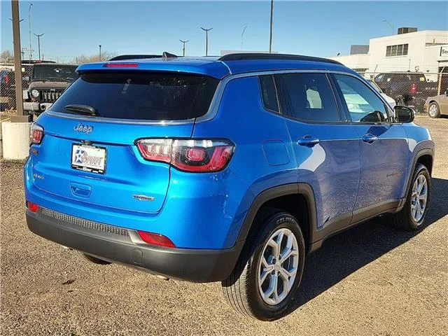 Used 2024 Blue Jeep Latitude 4x4 image 4